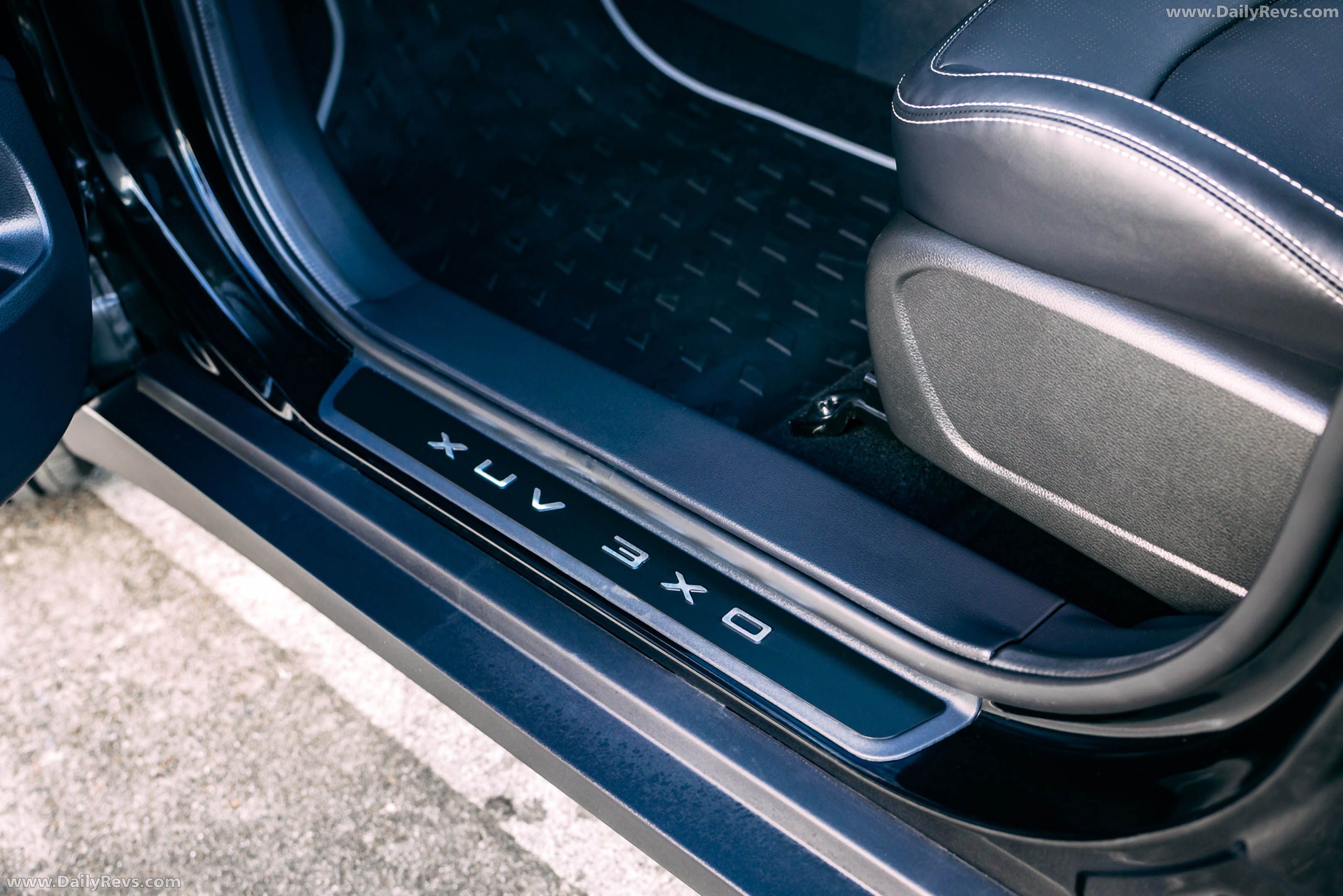 2026 Mahindra Motors XUV 3XO Black Anniversary Edition Interior